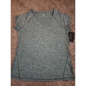 Ideology Activewear Women's Top  V Neck Size Medium, Crushed Mint